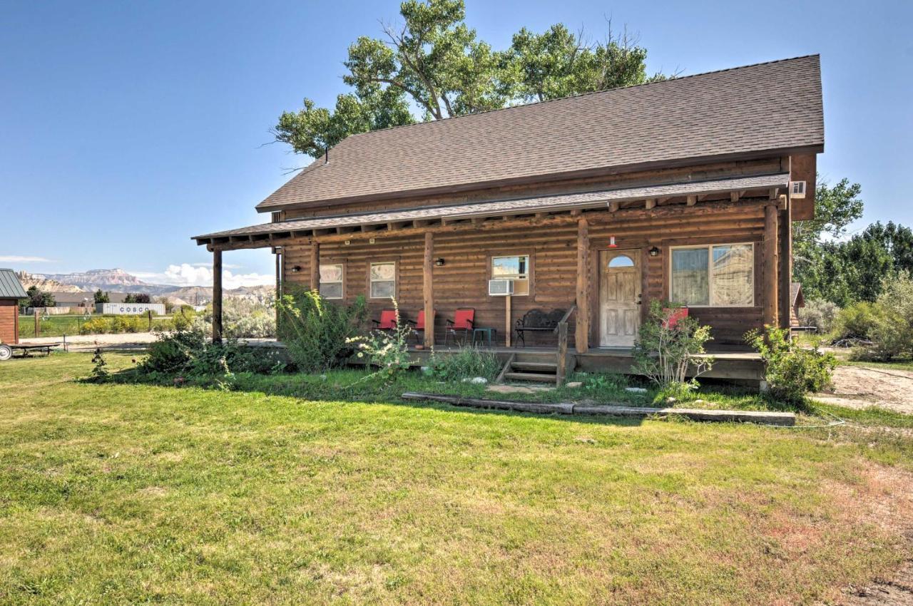 Cozy Henrieville Cabin 18 Mi To Bryce Canyon Np! 외부 사진