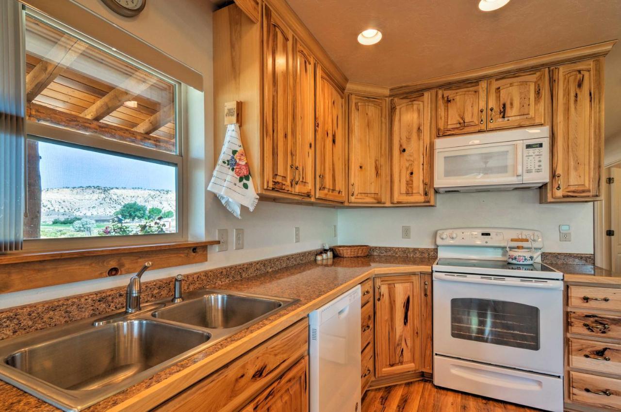 Cozy Henrieville Cabin 18 Mi To Bryce Canyon Np! 외부 사진
