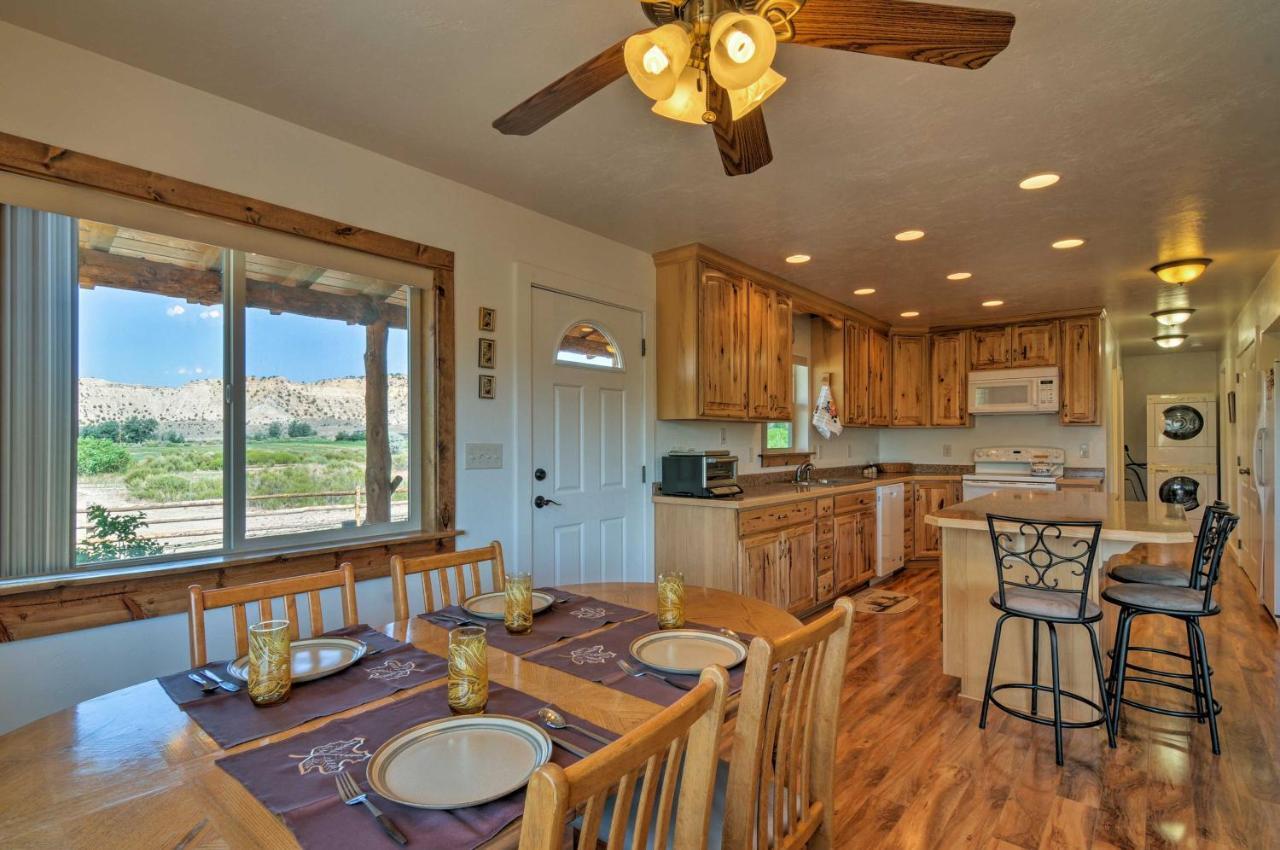 Cozy Henrieville Cabin 18 Mi To Bryce Canyon Np! 외부 사진